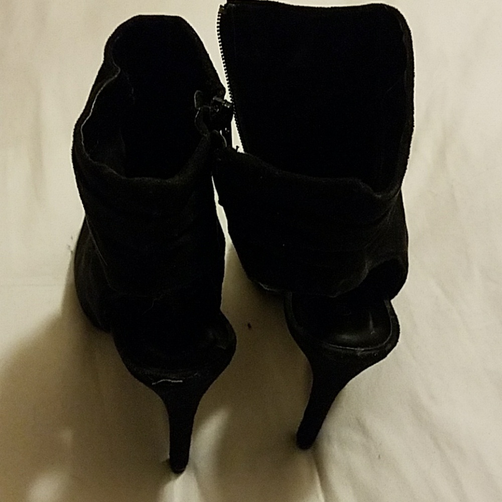 black booties - Picture 4 of 7